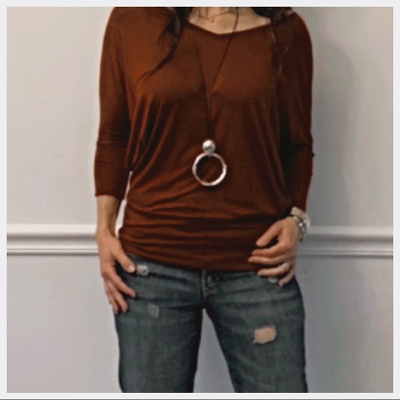 ✨LAST ONE ✨Rust dolman sleeves top - Picture 6 of 8